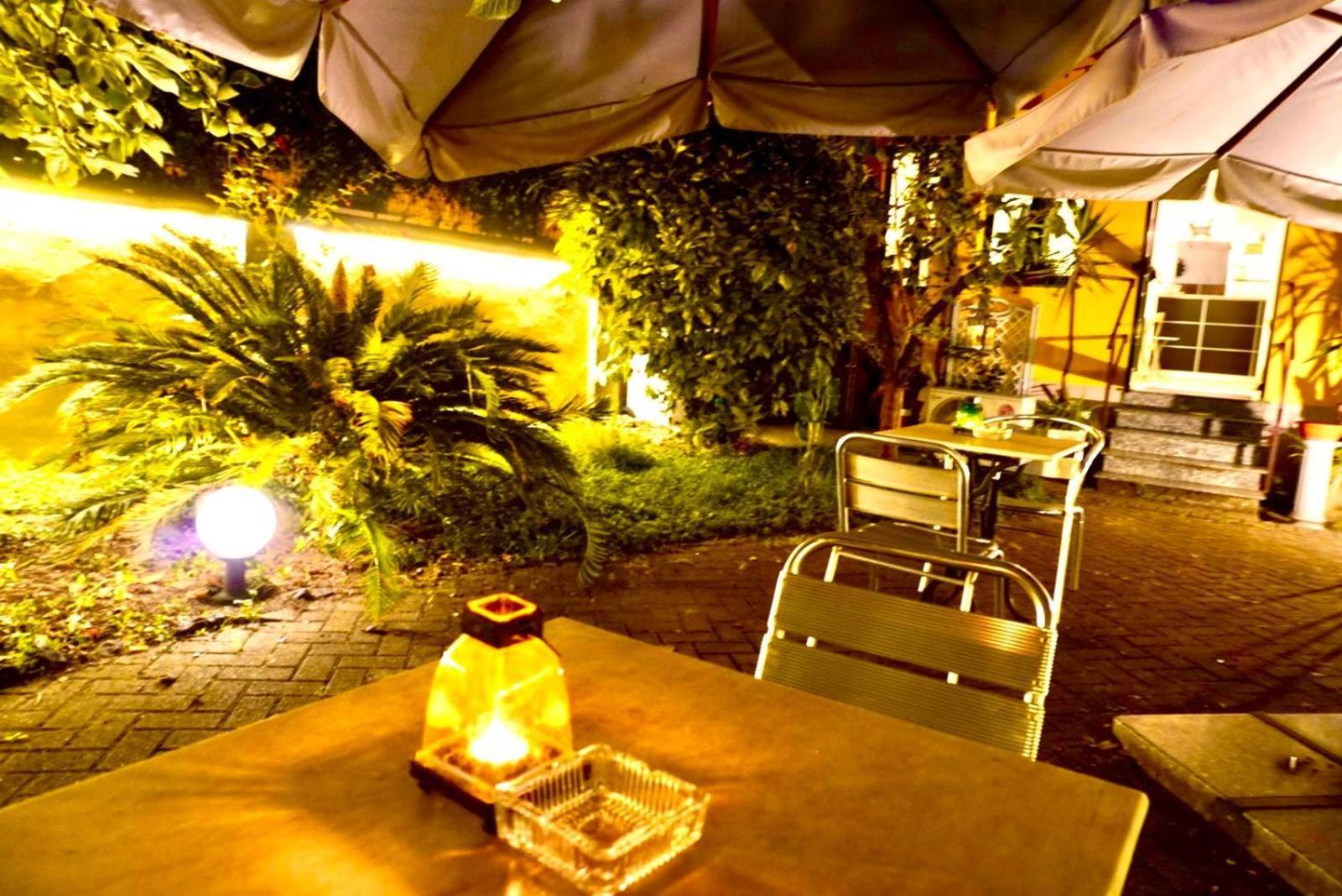 Hotel Paradiso Milán Exterior foto