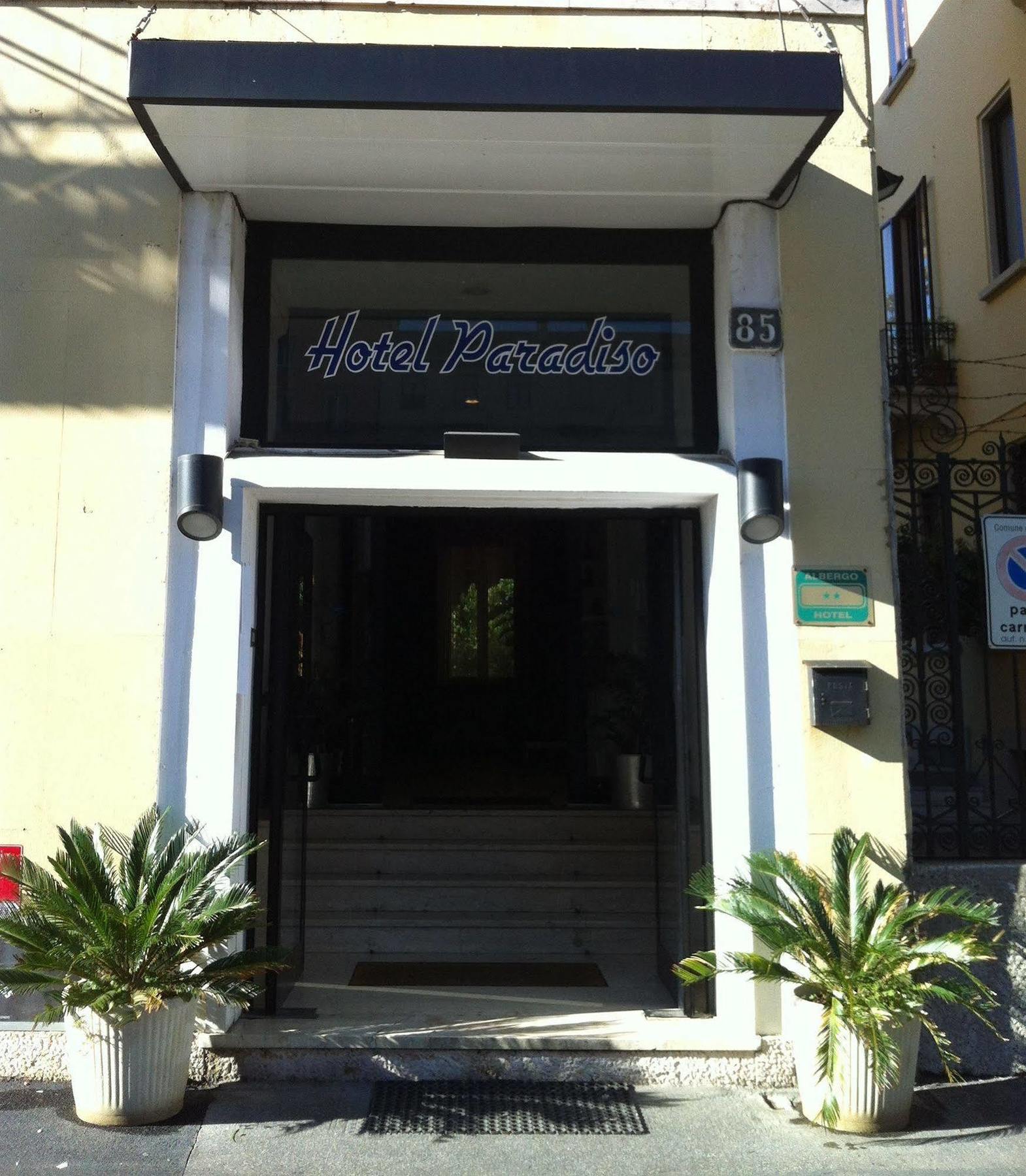 Hotel Paradiso Milán Exterior foto