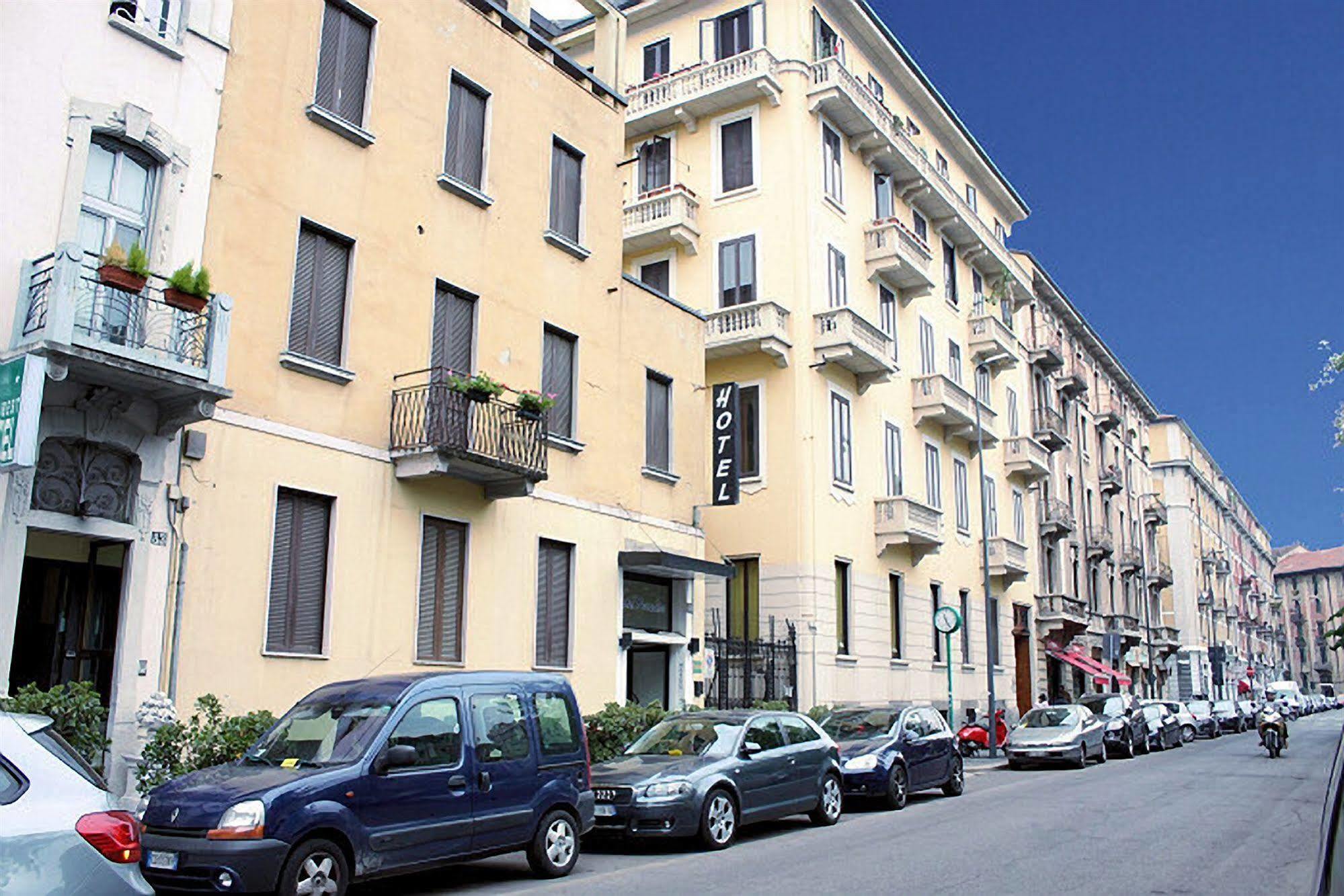 Hotel Paradiso Milán Exterior foto